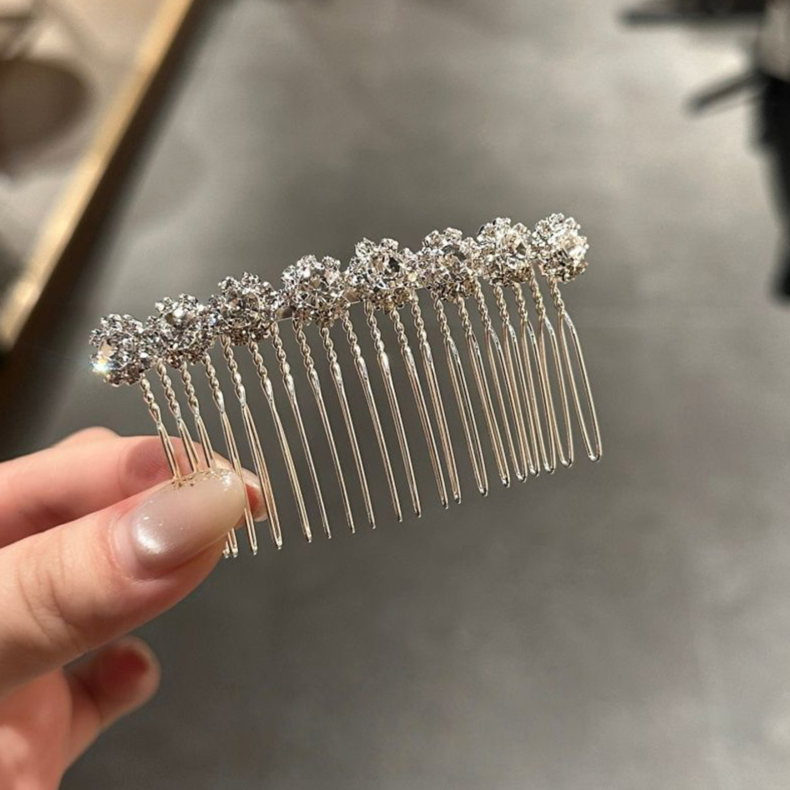 미니멀리스트 라인스톤 꽃 머리핀, 신부 웨딩 실버 컬러 - Wedding Decoration Supply 리뷰 및 가격